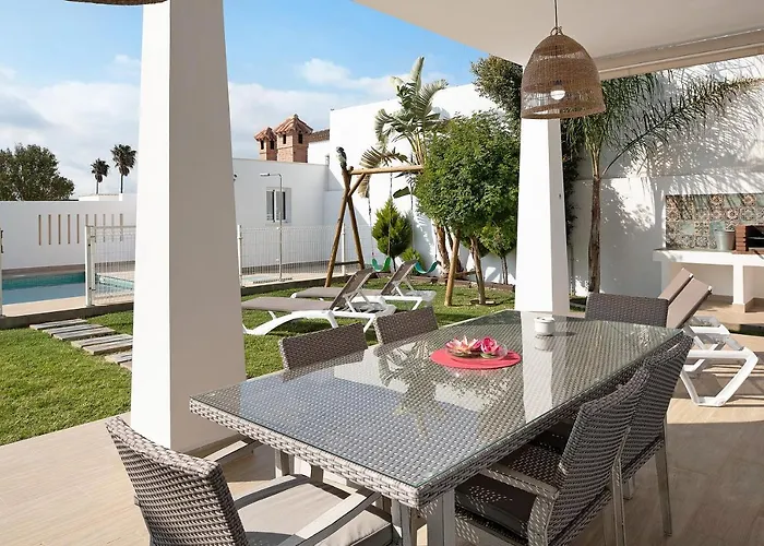 Blanca Conil De La Frontera